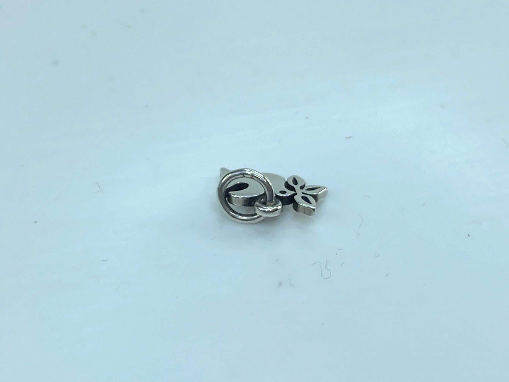 James Avery sterling silver La Paloma Charm with ring in box JR596