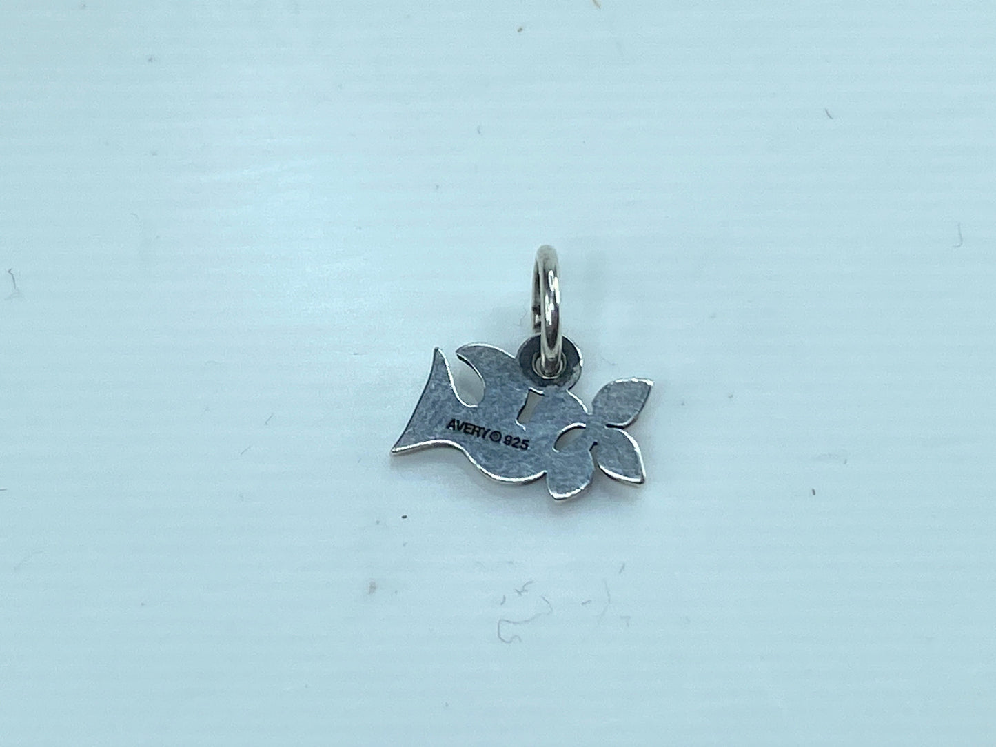 James Avery sterling silver La Paloma Charm with ring in box JR596