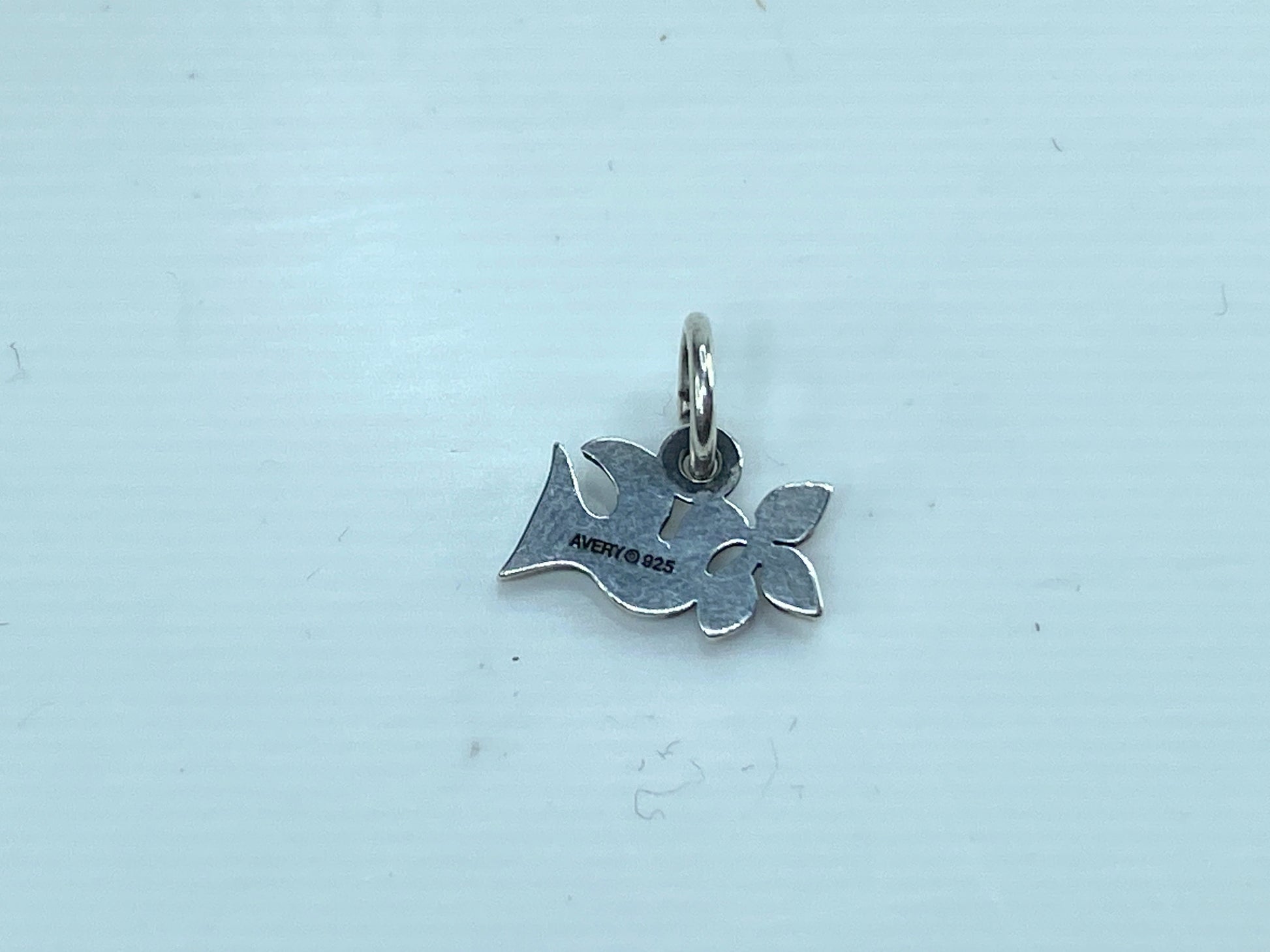 James Avery sterling silver La Paloma Charm with ring in box JR596