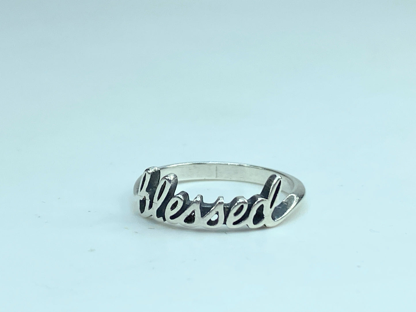 "Blessed" ring sterling Silver from James Avery s8 JR599