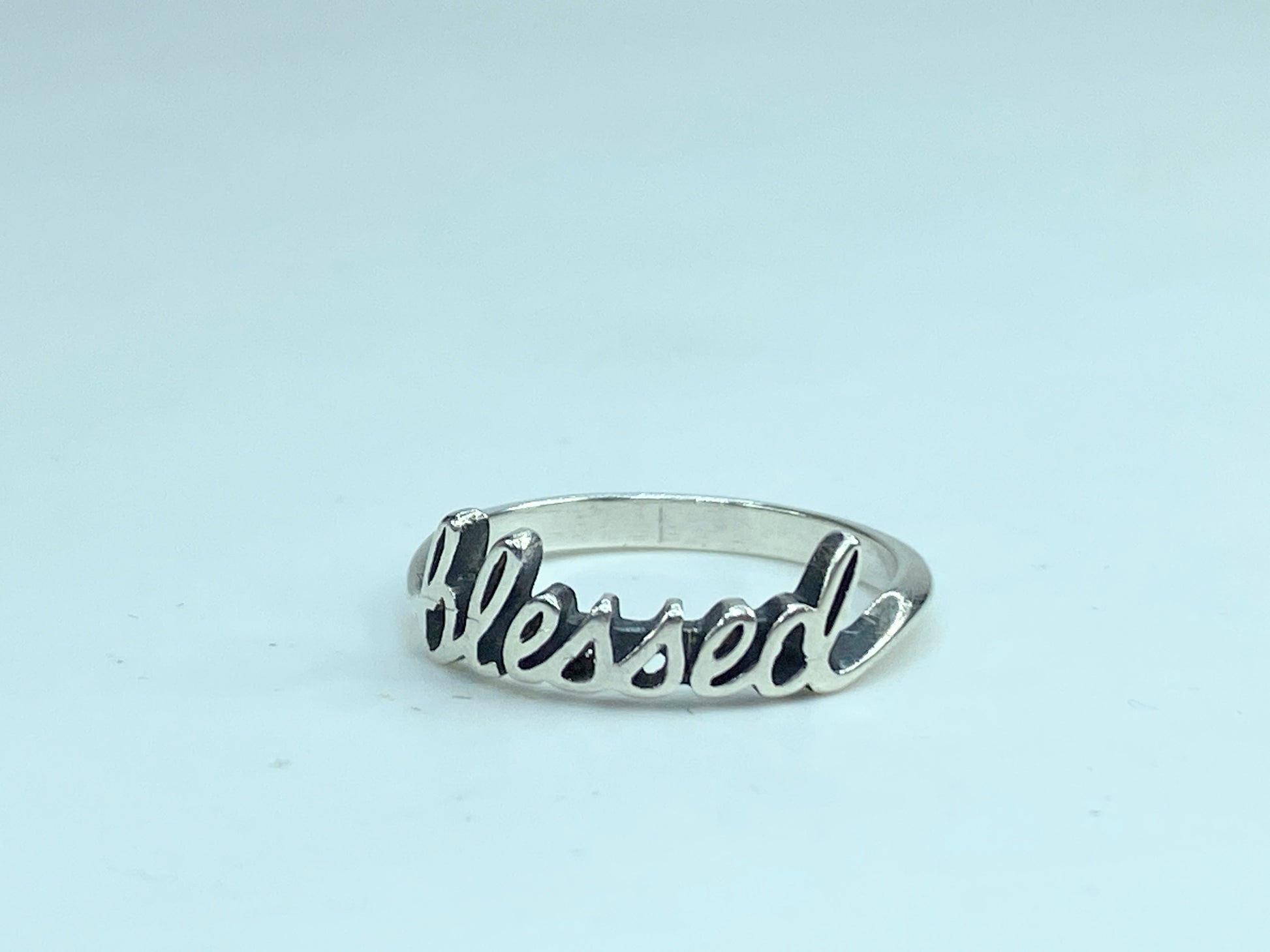 "Blessed" ring sterling Silver from James Avery s8 JR599