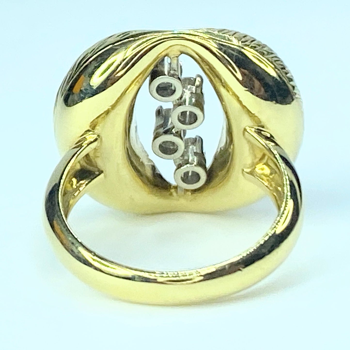 Modernist Italian 18kt gold & Diamond ring s8.25 9.2gm