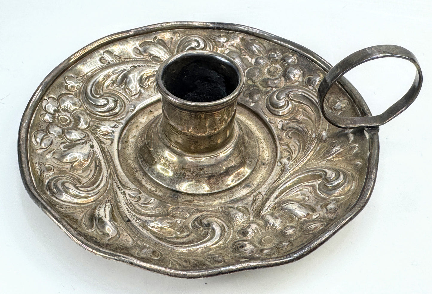 Vintage ornate sterling silver repoussé floral chamber candlestick holder SS471