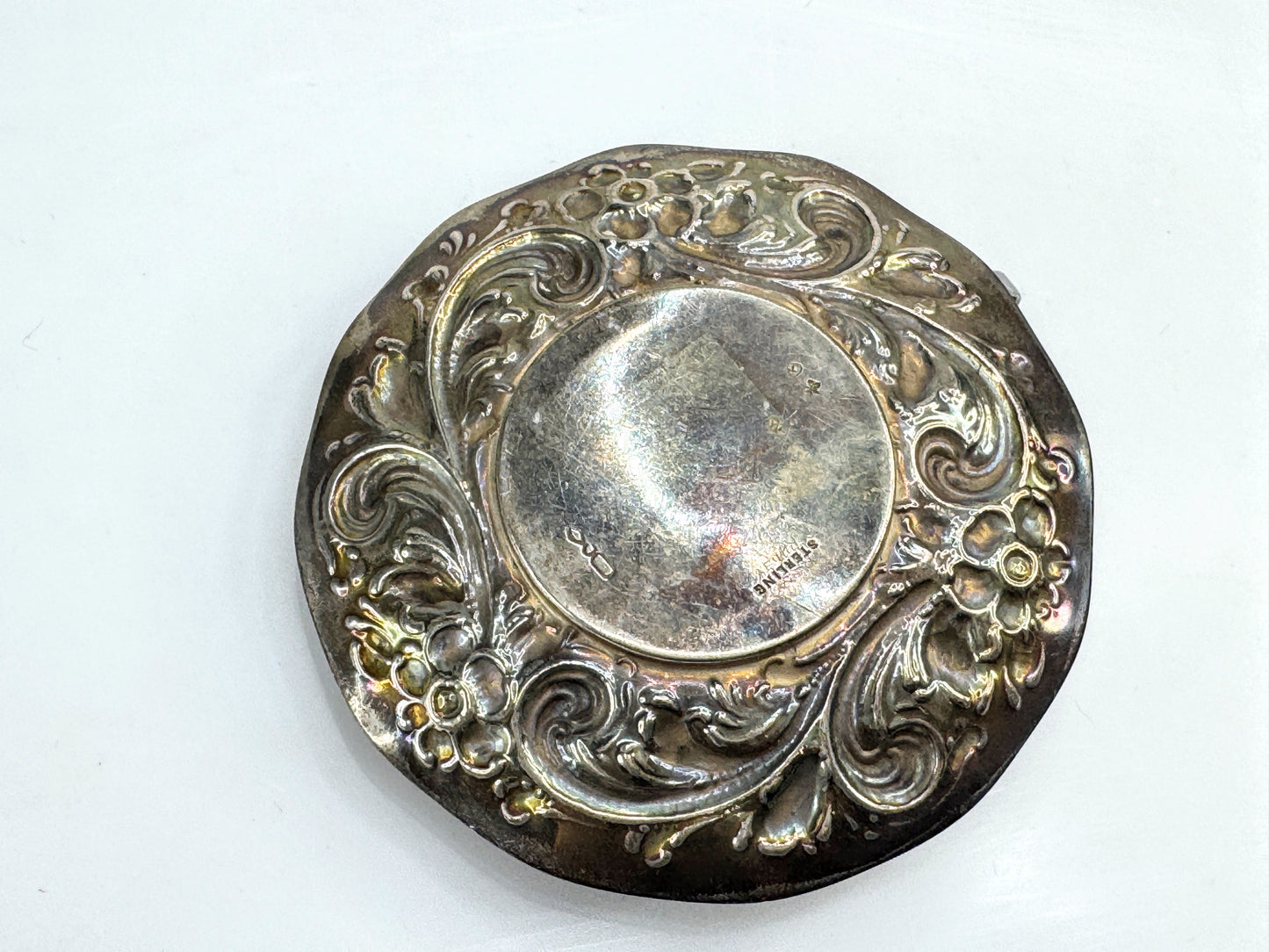 Vintage ornate sterling silver repoussé floral chamber candlestick holder SS471