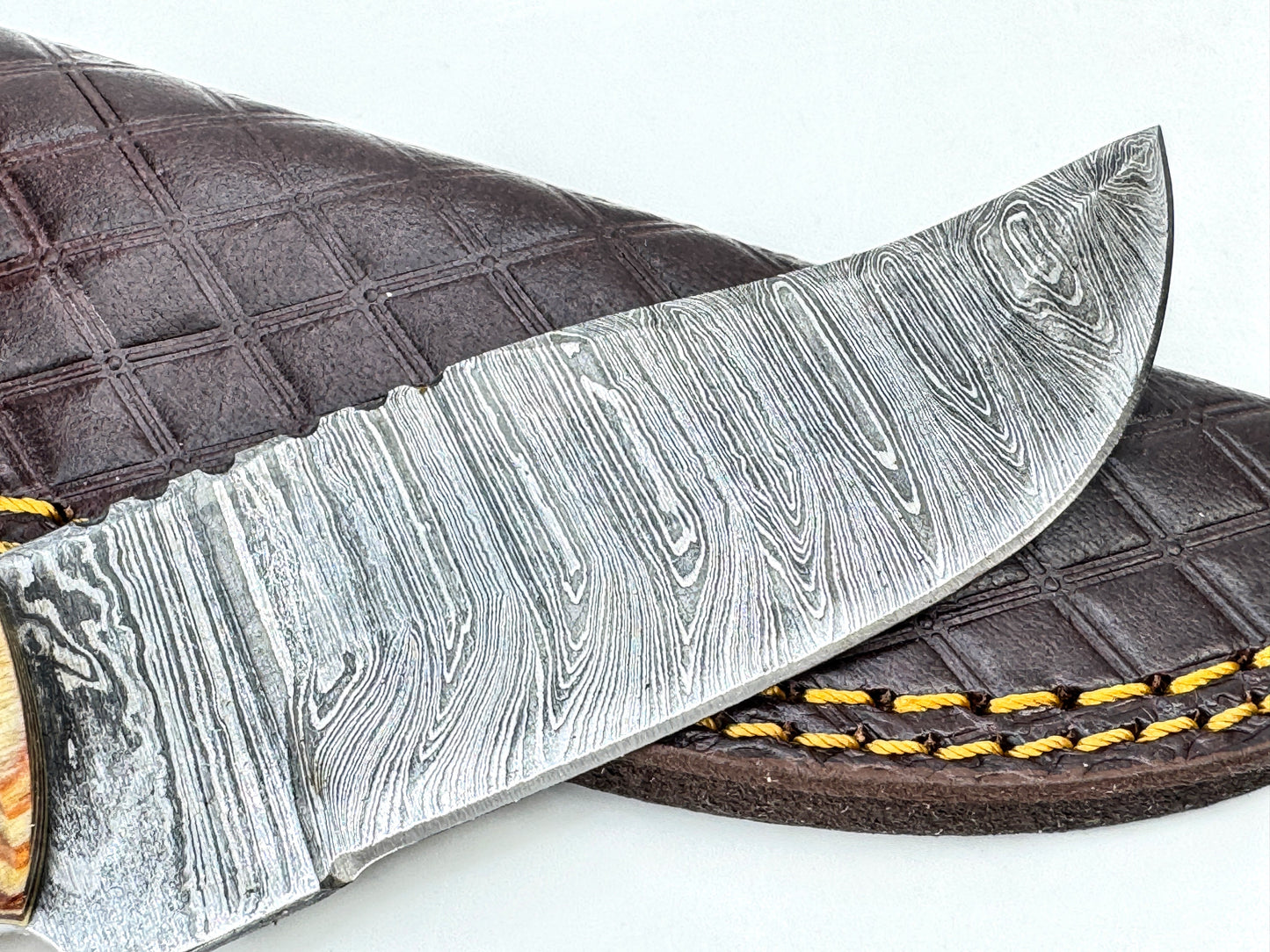 Vintage Damascus steel skinner hunting knife carved wood handle w/ sheath SS474