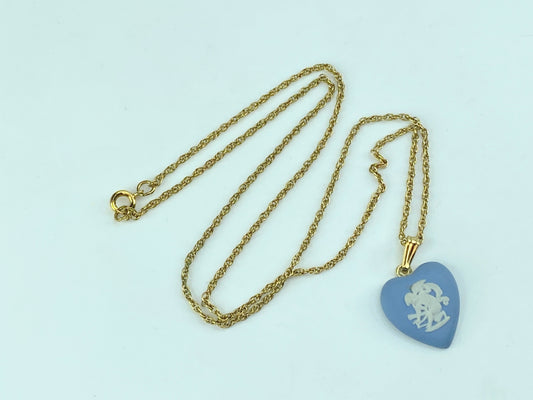 Wedgwood Classic Blue Jasperware Heart Pendant rope gold tone Necklace GS277