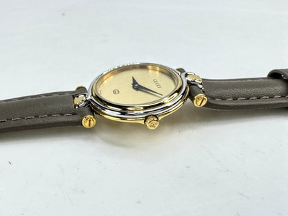 Vintage Gucci 4500M women’s 32mm black dial gold plated watch new battery SS468