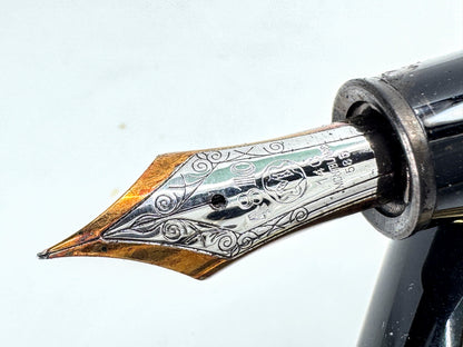 Vintage Montblanc Meisterstück 149 black resin 14K gold nib fountain pen SS476