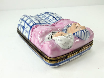 Unusual large Rochard Limoges France Sleeping Couple Trinket Box 4.5" A1127