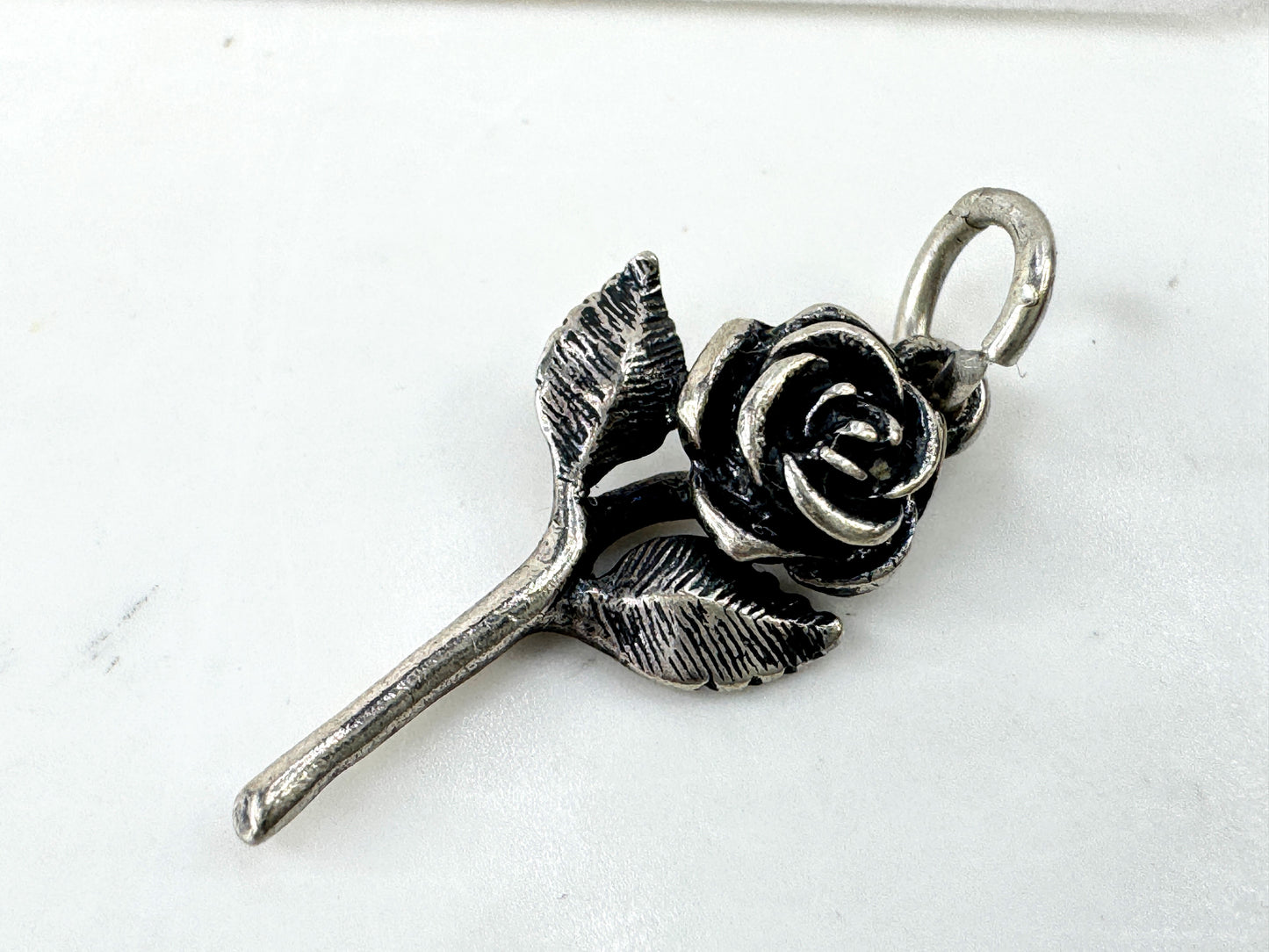 Vintage James Avery sterling silver rose flower charm pendant JR1924
