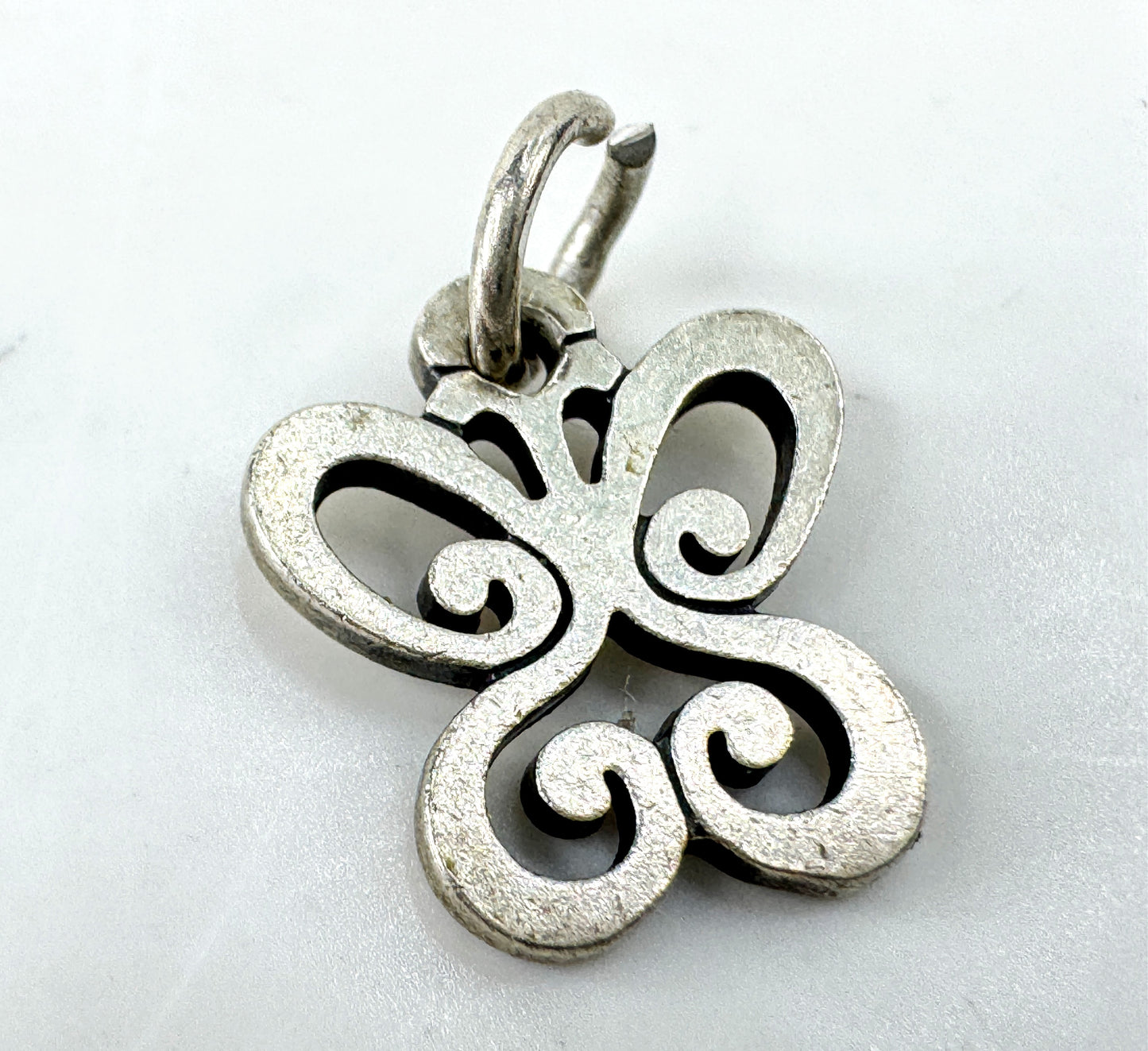 Vintage James Avery sterling silver open butterfly charm pendant JR1925