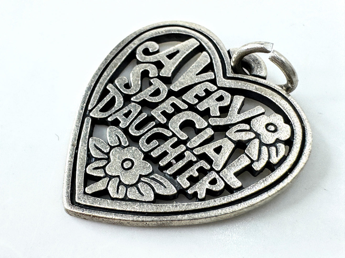 Vintage James Avery sterling very special daughter heart charm pendant JR1927