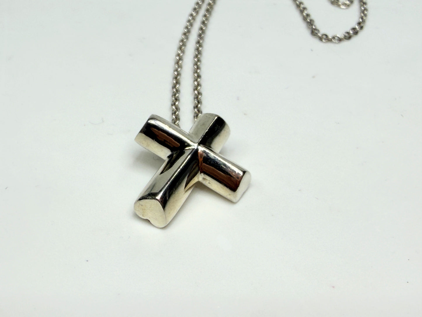 Tiffany & Co. Paloma Picasso Silver Tenderness Heart Cross Necklace JR1163