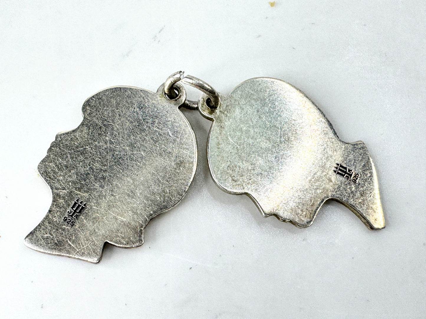 Vintage James Avery Sterling Silver Boy & Girl Couple Charm Pendant JR1928