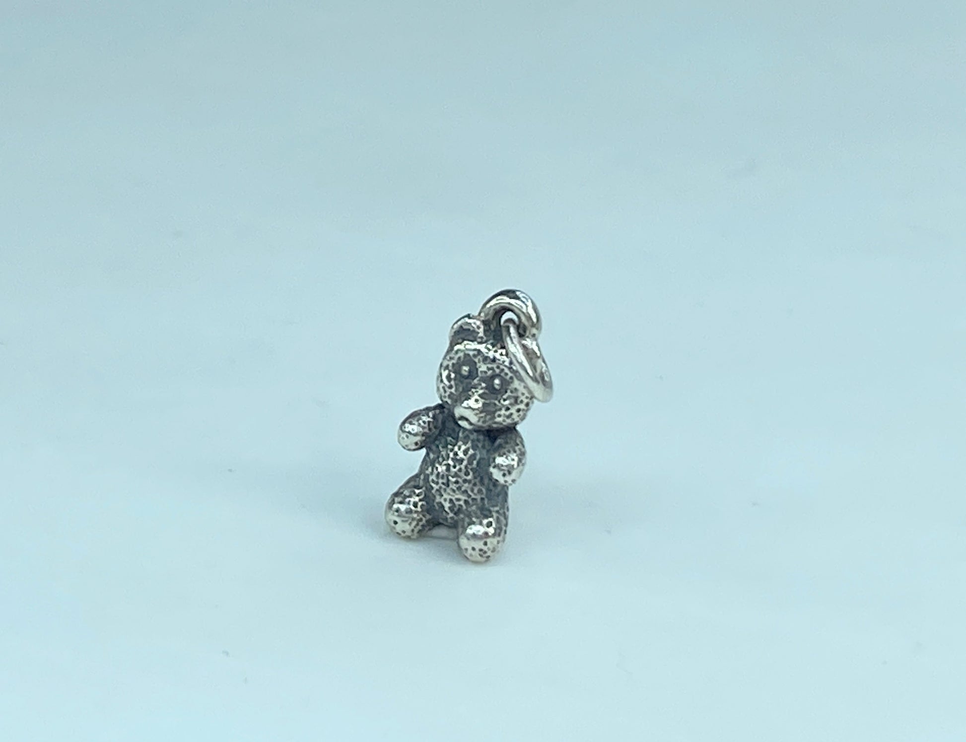 James Avery Sterling Silver Teddy Bear Charm with box JR617