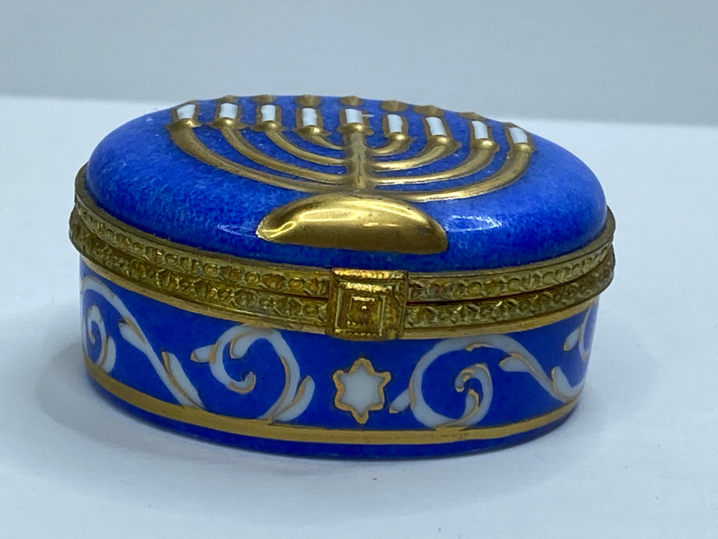 Rochard Limoges Menorah Trinket Box Hand Painted Blue & Gold A6986
