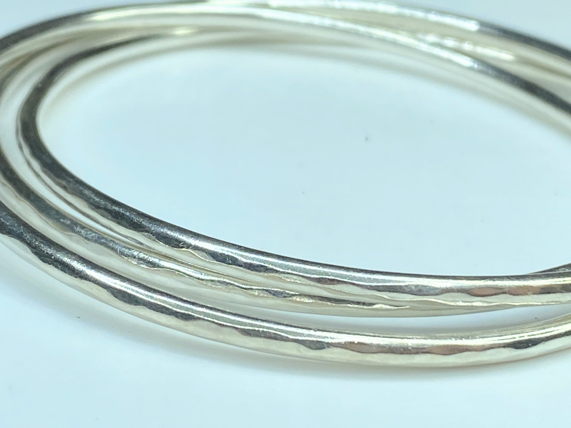 James Avery 925 Sterling Silver Tri-Bangle Three Linked Hammered Bracelets JR587