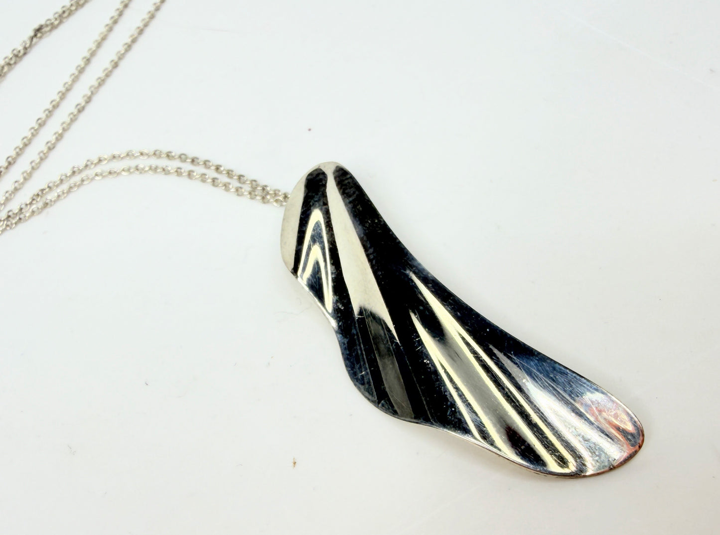 Tiffany & Co Elsa Peretti Sterling Silver Abstract Pendant 18" w/pouch JR1170