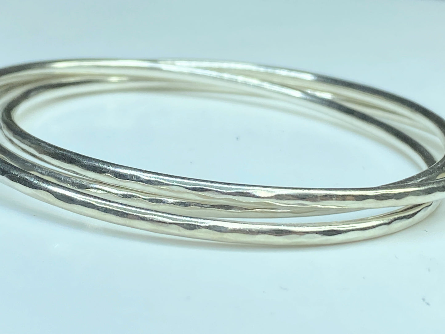 James Avery 925 Sterling Silver Tri-Bangle Three Linked Hammered Bracelets JR587