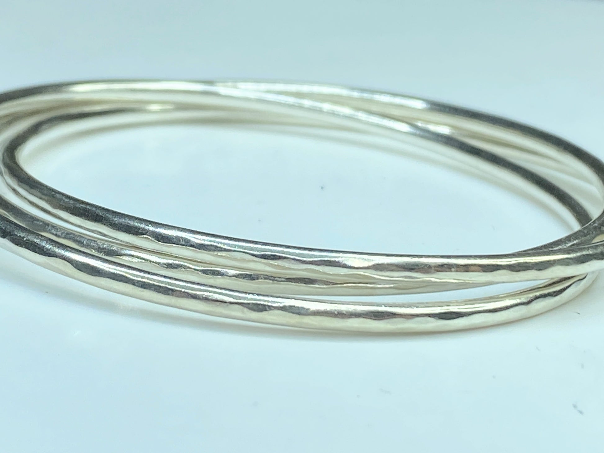 James Avery 925 Sterling Silver Tri-Bangle Three Linked Hammered Bracelets JR587