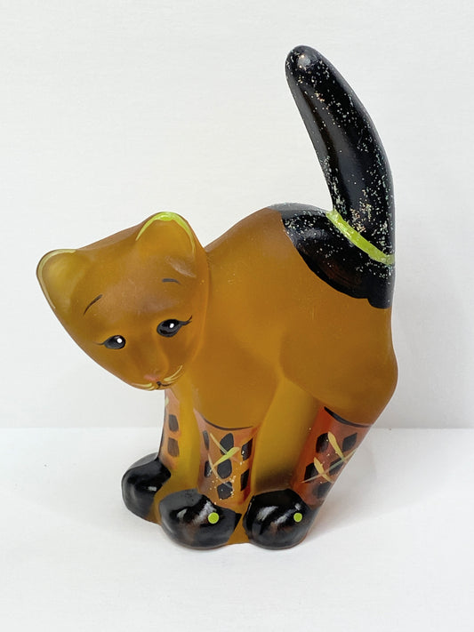 Fenton Art Glass Cat Figurine Signed C. Griffith Hand Painted USA Pristine A701