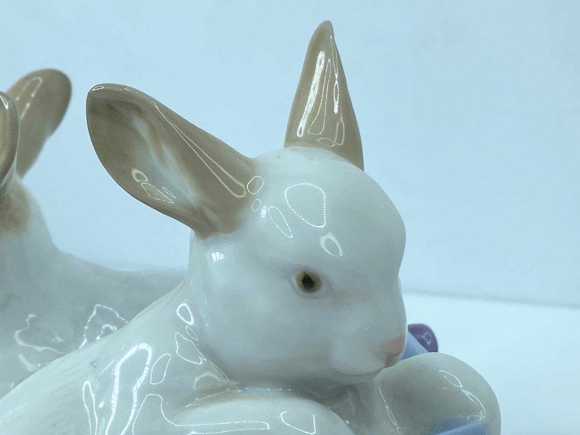 1988 Nao By LLadro Bunny Surprise Figurine A302