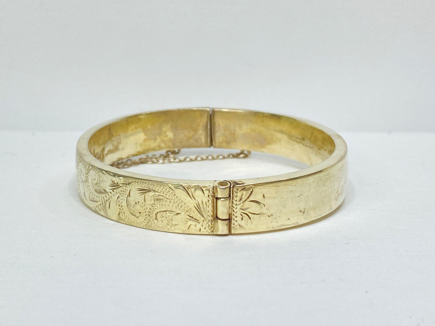Vintage Engraved Silver Bangle Bracelet, Floral Scroll Design, 7.25" JR1085