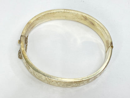 Vintage Engraved Silver Bangle Bracelet, Floral Scroll Design, 7.25" JR1085