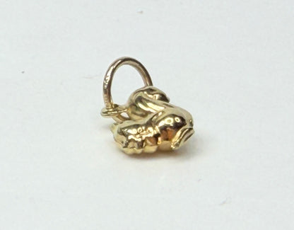 Vintage 14K Yellow Gold 3D Squirrel Charm Petite Animal charm JR1106