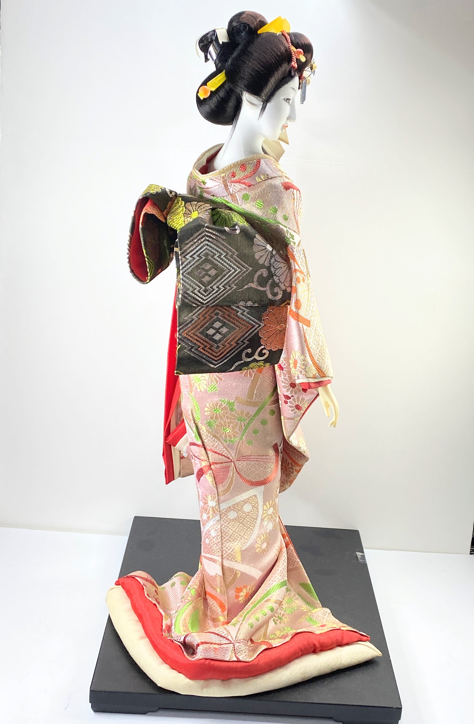 Japanese Yaegaki Kimono Geisha Maiko Kabuto Oyama Doll- 舞扇 20" c1950 A298