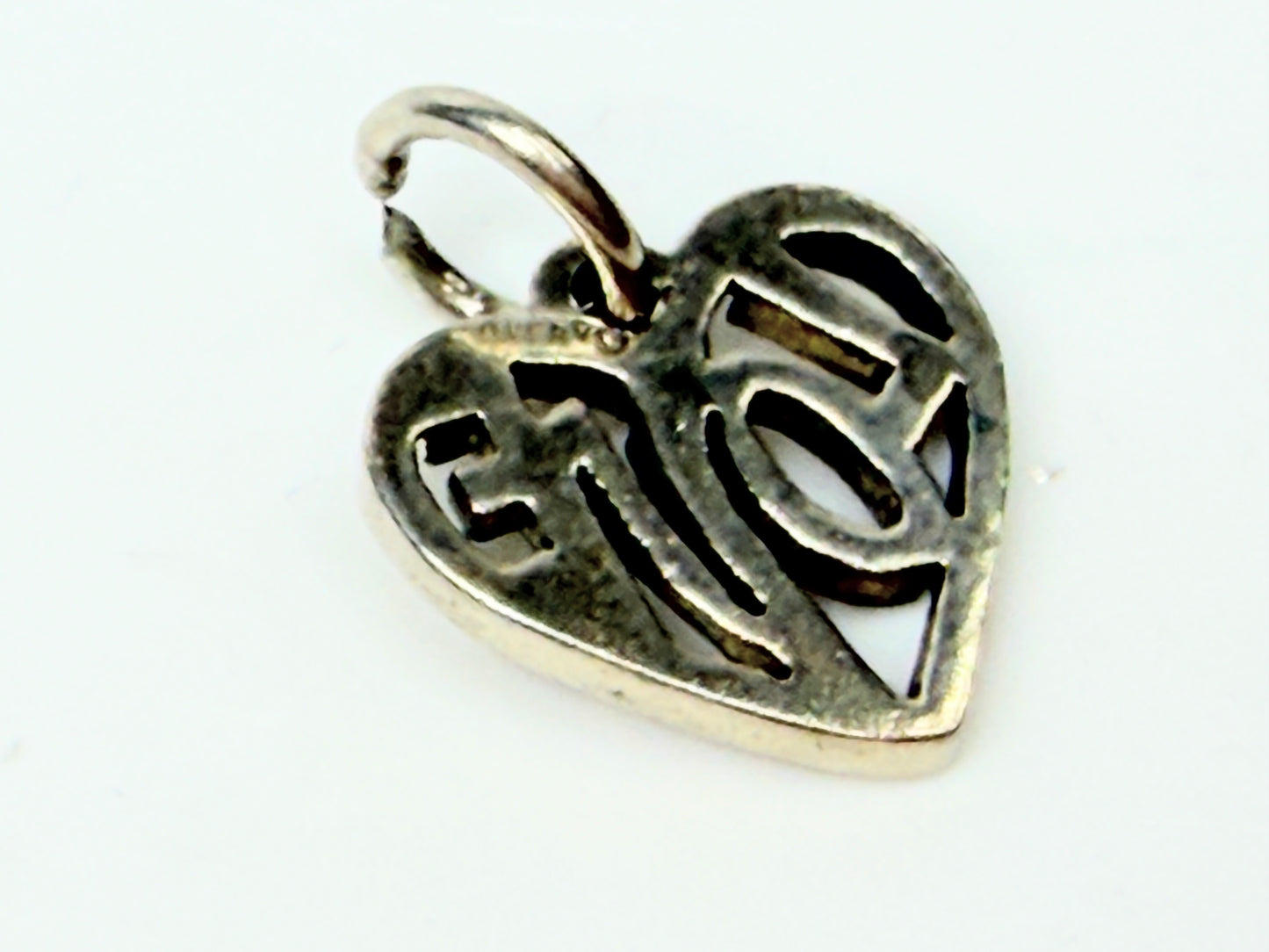 James Avery Love Heart Charm Retired Sterling Silver JR1149