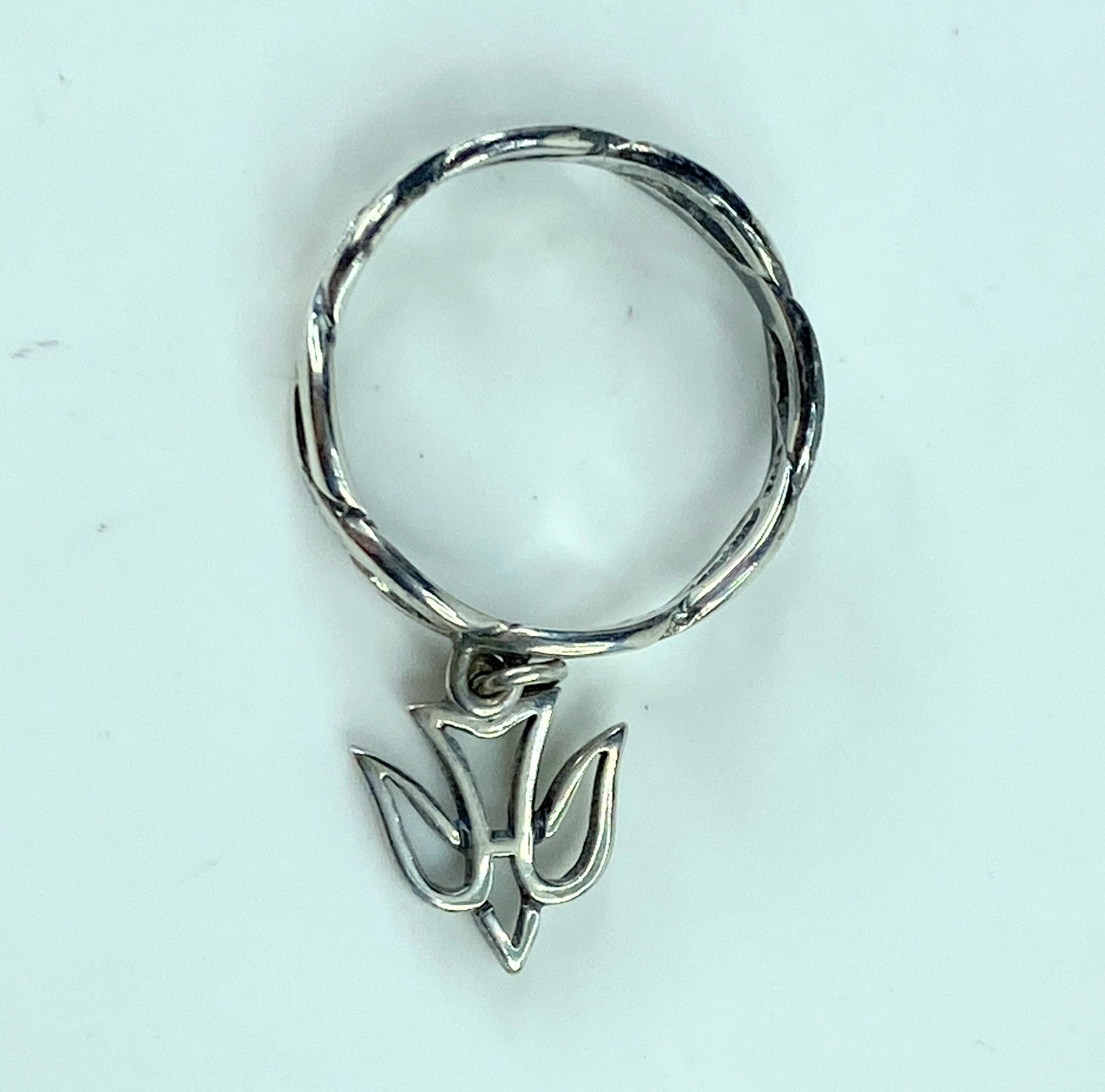 James Avery Retired Wavy twisted ring band tangle Dove charm s8 s.6g JR621
