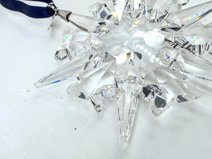 Vintage Swarovski 2002 annual edition crystal Christmas snowflake ornament S311