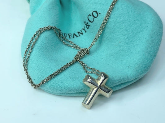 Tiffany & Co. Paloma Picasso Silver Tenderness Heart Cross Necklace JR0051