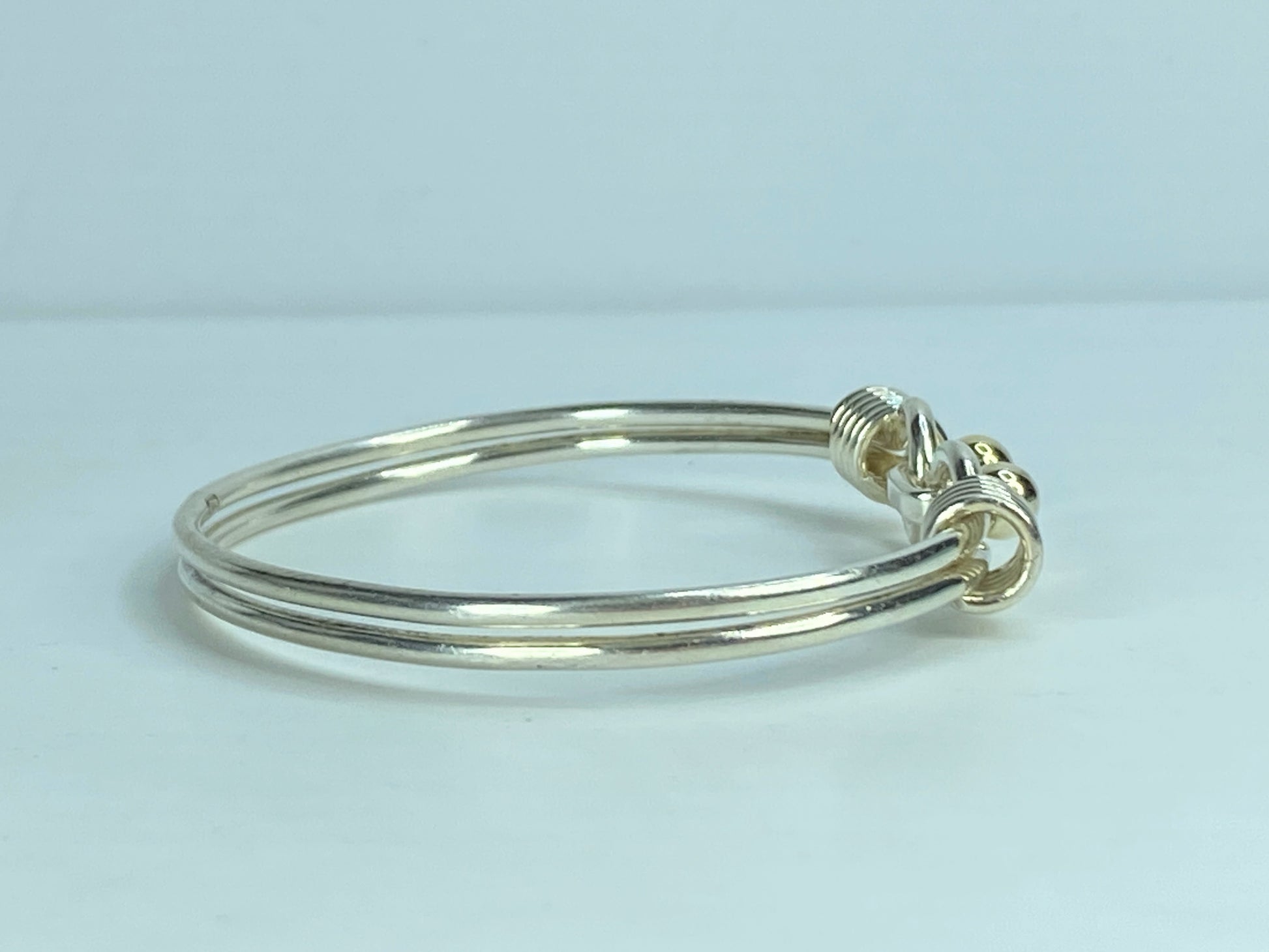 Tiffany & Co Sterling Silver 18k Gold Double Ball Hook Bangle bracelet 6.5 JR626