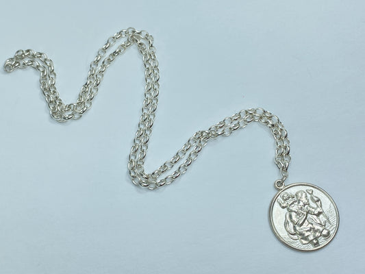 English Sterling Silver St Christopher Medal Oval Cable Necklace JR1096