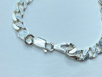 Sterling Silver St. Christopher Pendant Bracelet, Oval Cable Chain JR1097