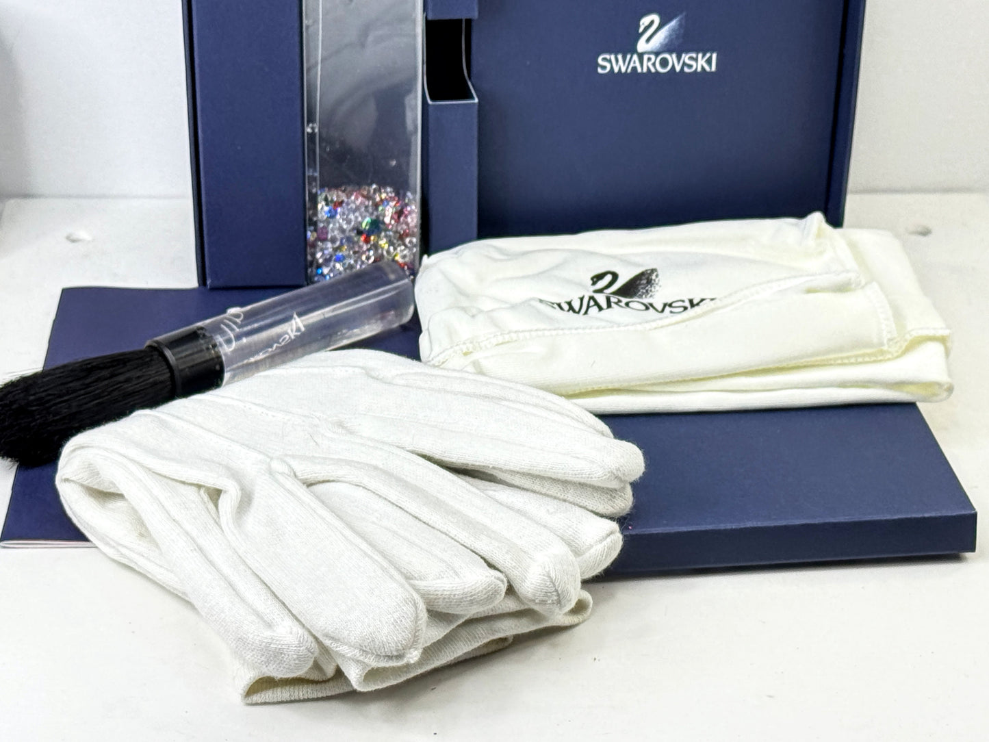 Vintage Swarovski crystal cleaning kit gloves brush cloth display crystals S317