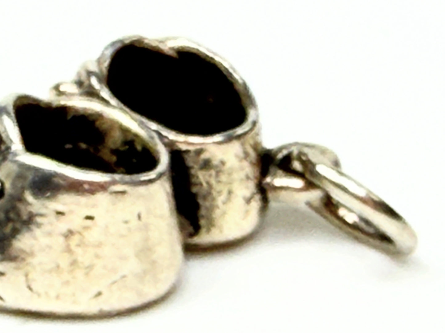 James Avery Sterling Silver Baby Shoes Charm 5.0g Vintage Hallmark JR1183