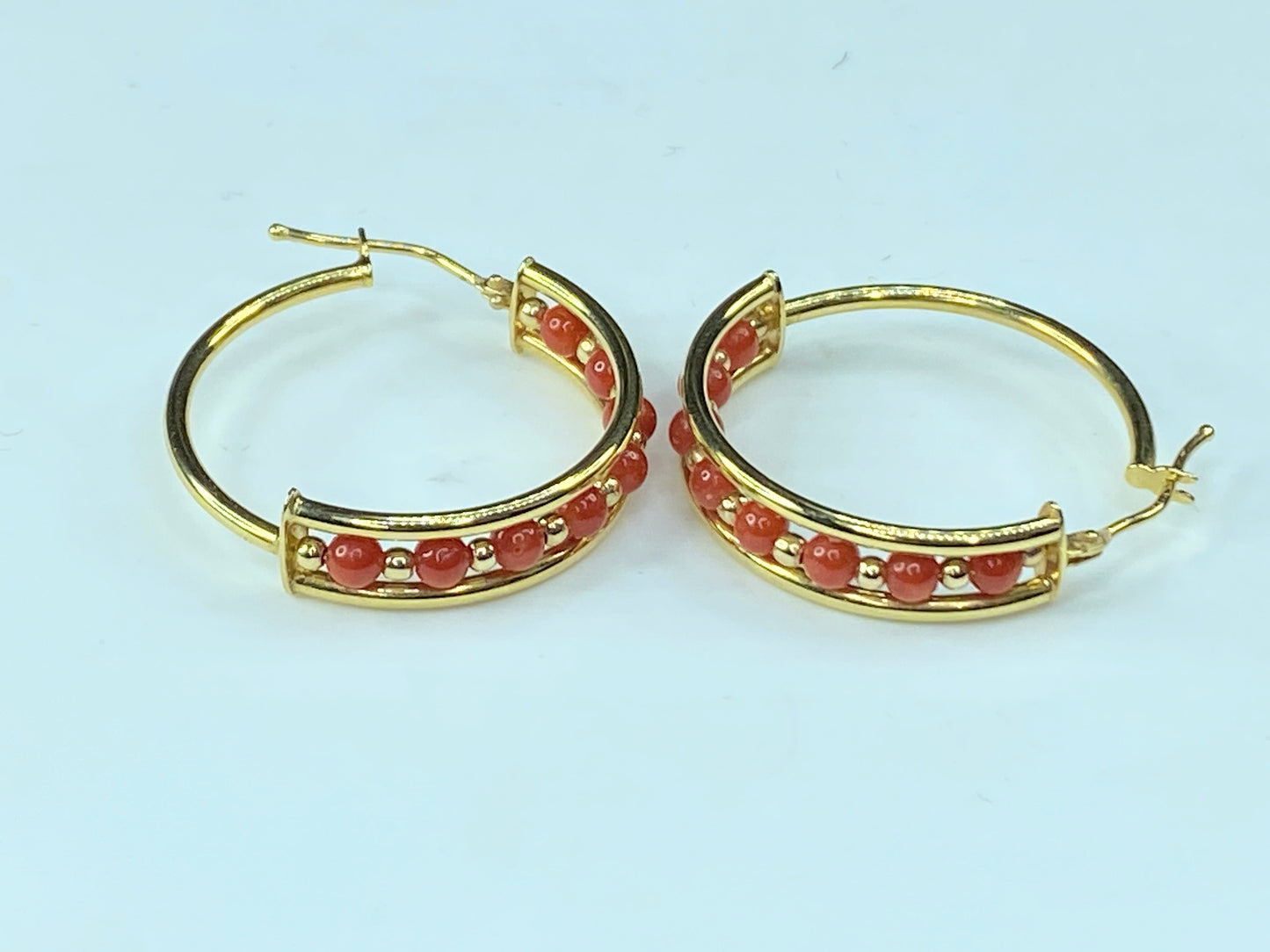 Italy Milor 14K yellow gold Station Coral Gold bead Hoop earrings 2.7g 1" JR0060