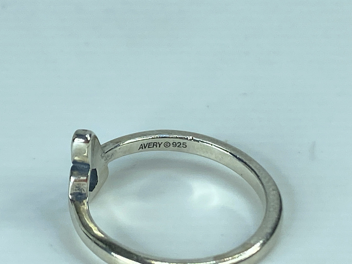 James Avery Sterling Silver Script Initial 'g' size 7.0 2.9g JR638