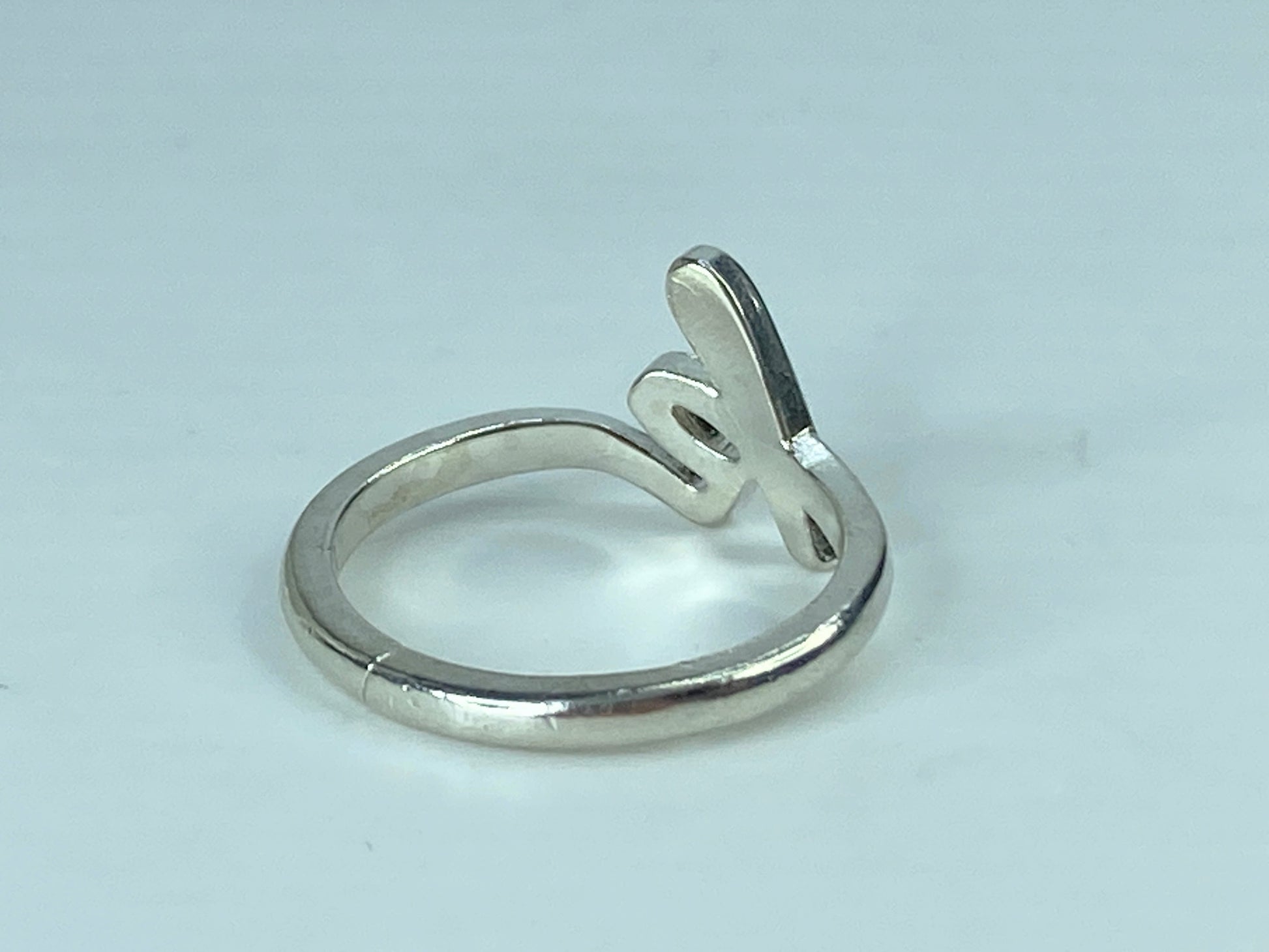 James Avery Sterling Silver Script Initial 'k' size 7.75 3.0g JR639