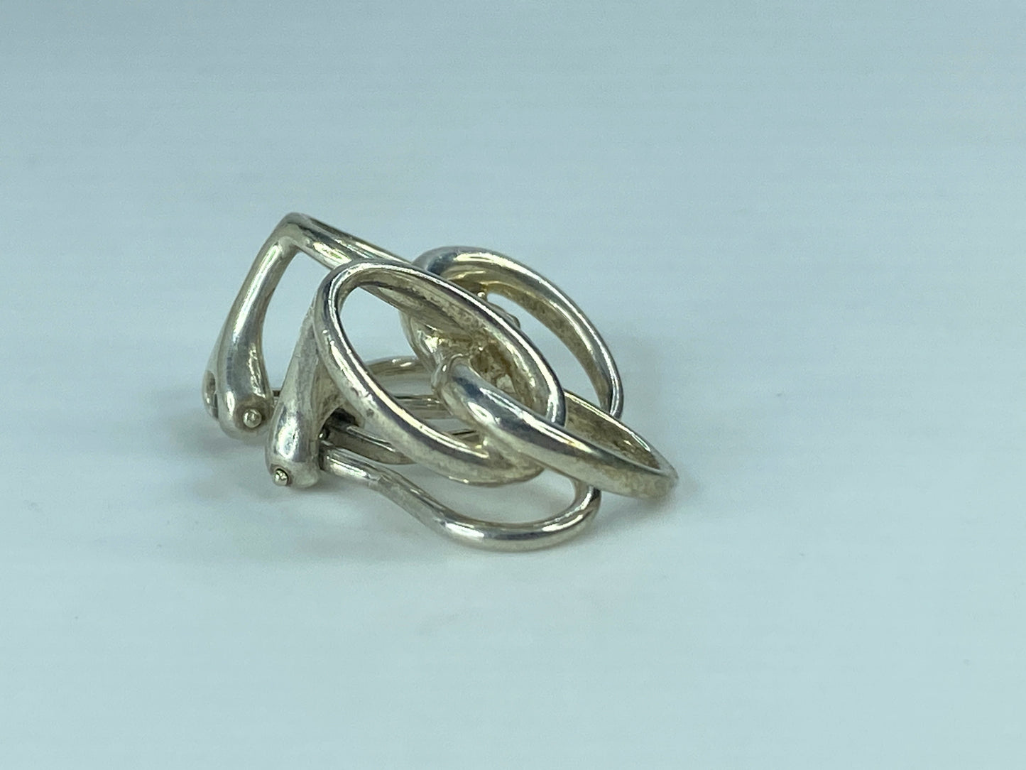Tiffany & Co. Elsa Peretti lined Loop Earrings sterling Silver hardware JR641