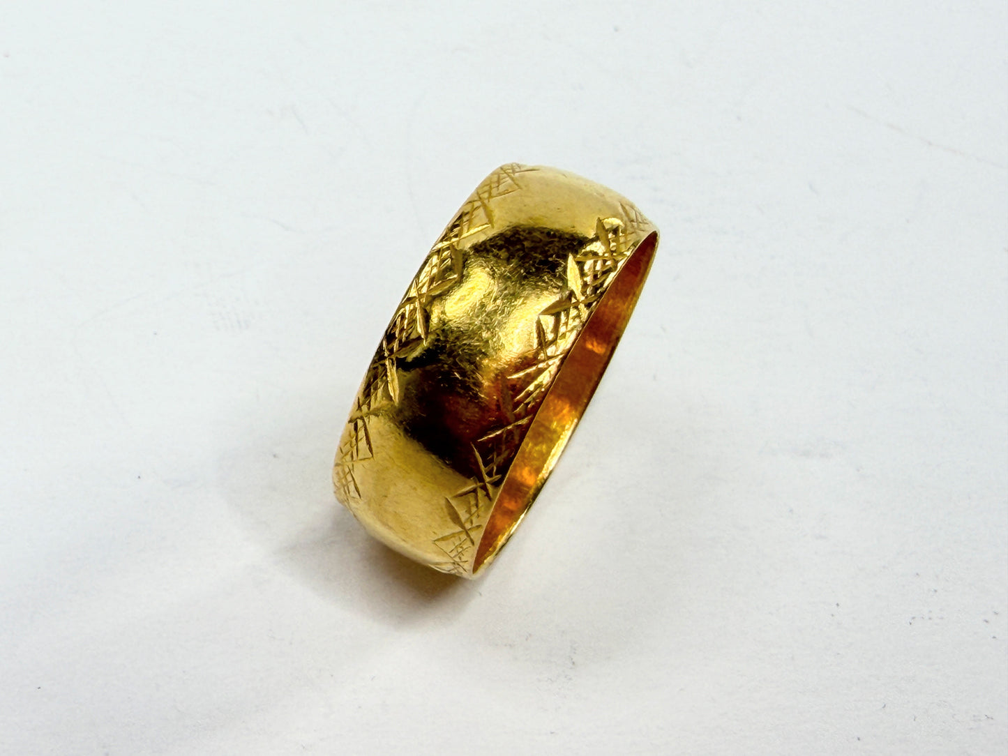 Antique Birmingham 22K Gold Engraved Band Ring 8mm Size 9 JR1193