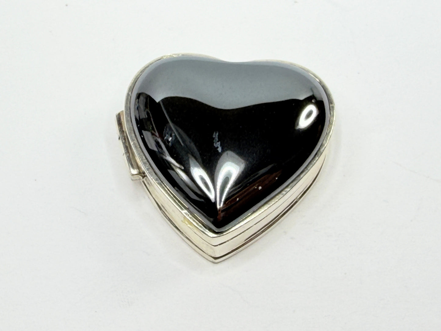 Sterling Silver Hematite Heart Shaped Hinged Trinket pill Box 26.8g SS183