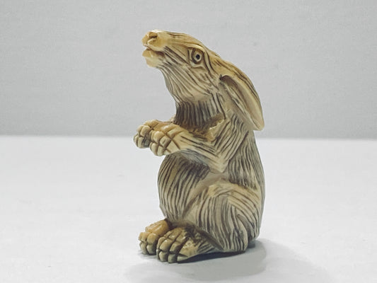 rly-Century Japanese Handcarved Resin Rabbit Netsuke Signed Miniature A672