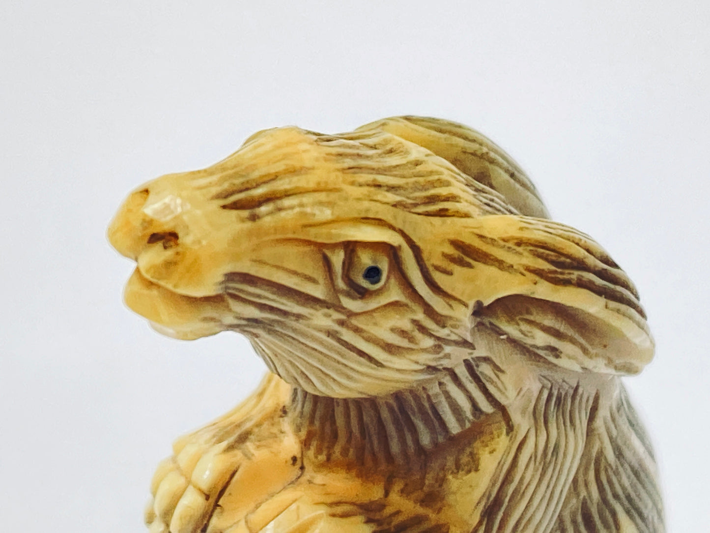 rly-Century Japanese Handcarved Resin Rabbit Netsuke Signed Miniature A672