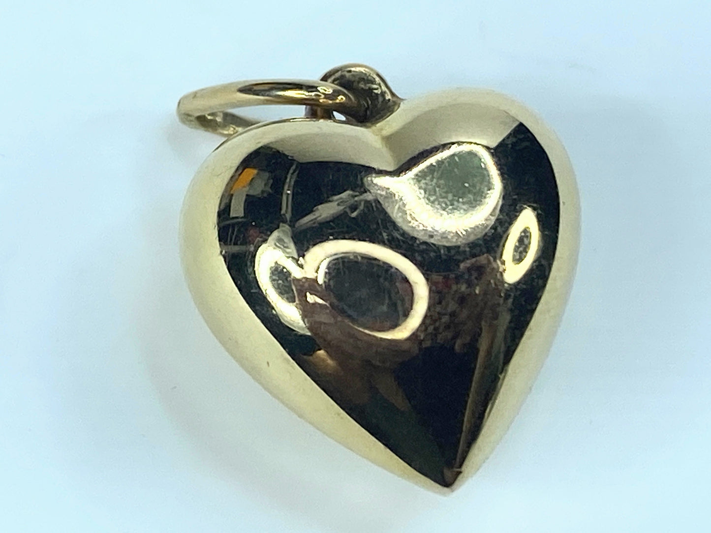 14k yellow gold Bauble Puffy heart JR8964