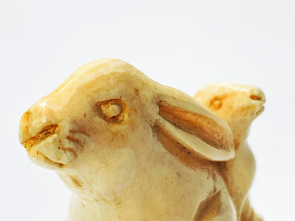 Vintage Netsuke Bunny & Baby Miniature, Hand Carved Resin, 1950–60s Signed A673