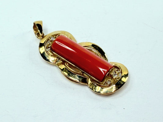 Early 20th Century 14K Gold Coral Bar Pendant with Diamond Accent Detail JR1198